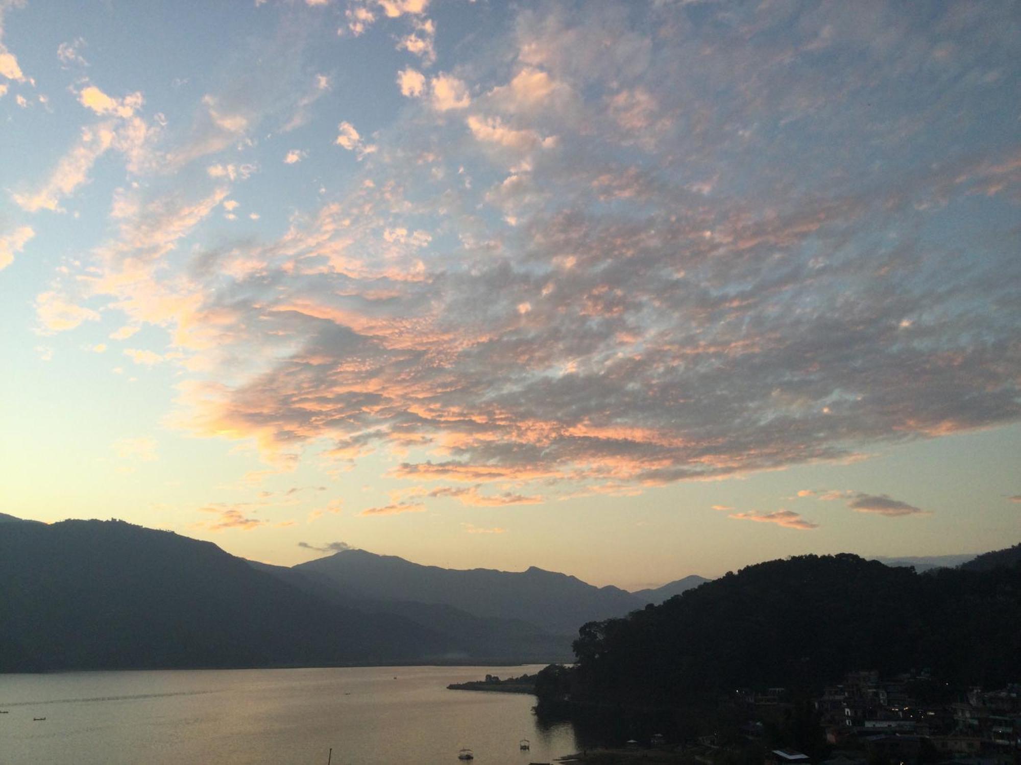 Sweet Dreams Hotel 博卡拉 外观 照片
